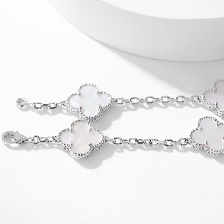 [Avelora Jewelry ]CLOVER 10 MOTIFS WHITE MOTHER OF PEARL NECKLACE