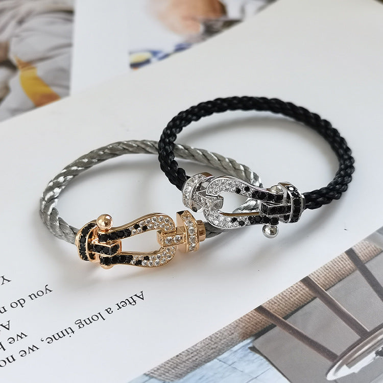 [Avelora]FORCE LARGE HORSESHOE BLACK & WHITE DIAMOND BRACELET - ROSE GOLD
