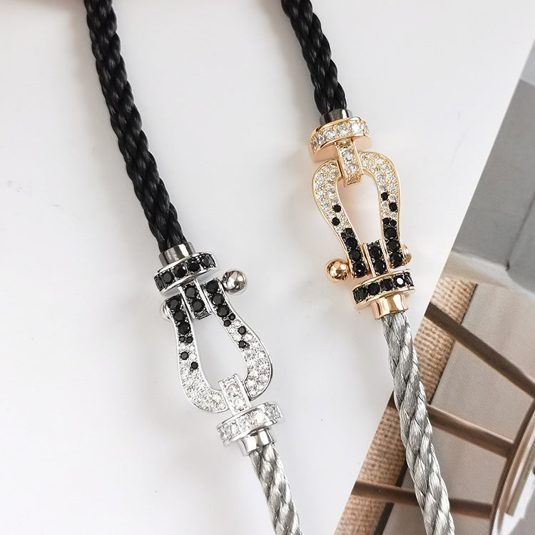 [Avelora]FORCE LARGE HORSESHOE BLACK & WHITE DIAMOND BRACELET - ROSE GOLD