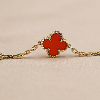 [Avelora]LUCKY CLOVER 5-MOTIF BRACELET - RED CARNELIAN COLLECTION