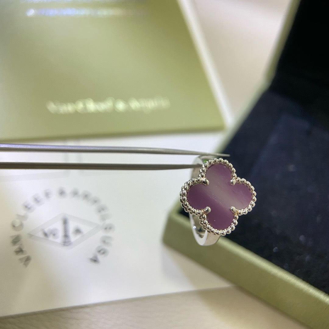 [Avelora Jewelry ]CLOVER  PURPLE VIOLET RING
