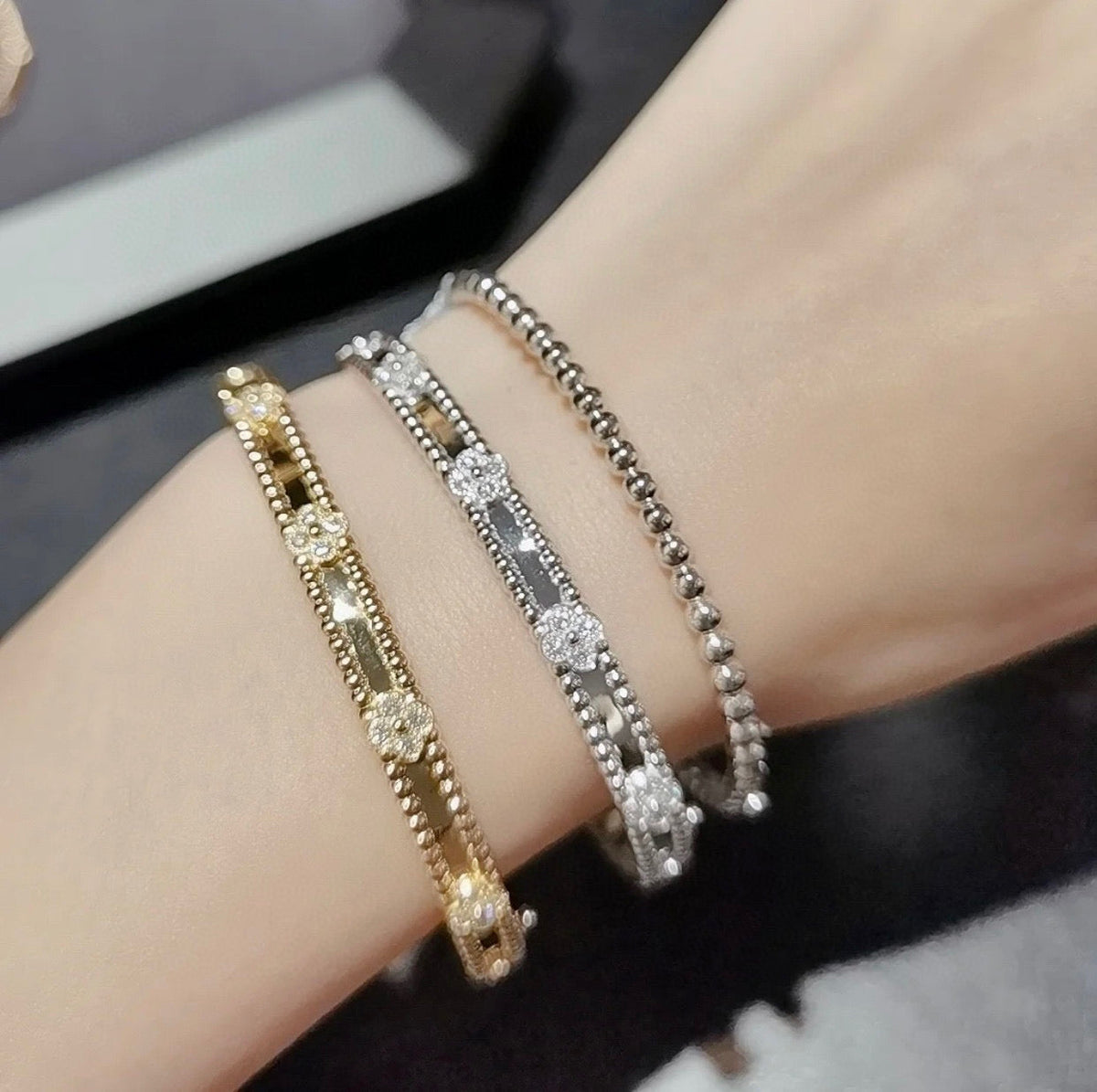 [Avelora Jewelry ]CLOVER BRACELET 4MM DIAMONDS