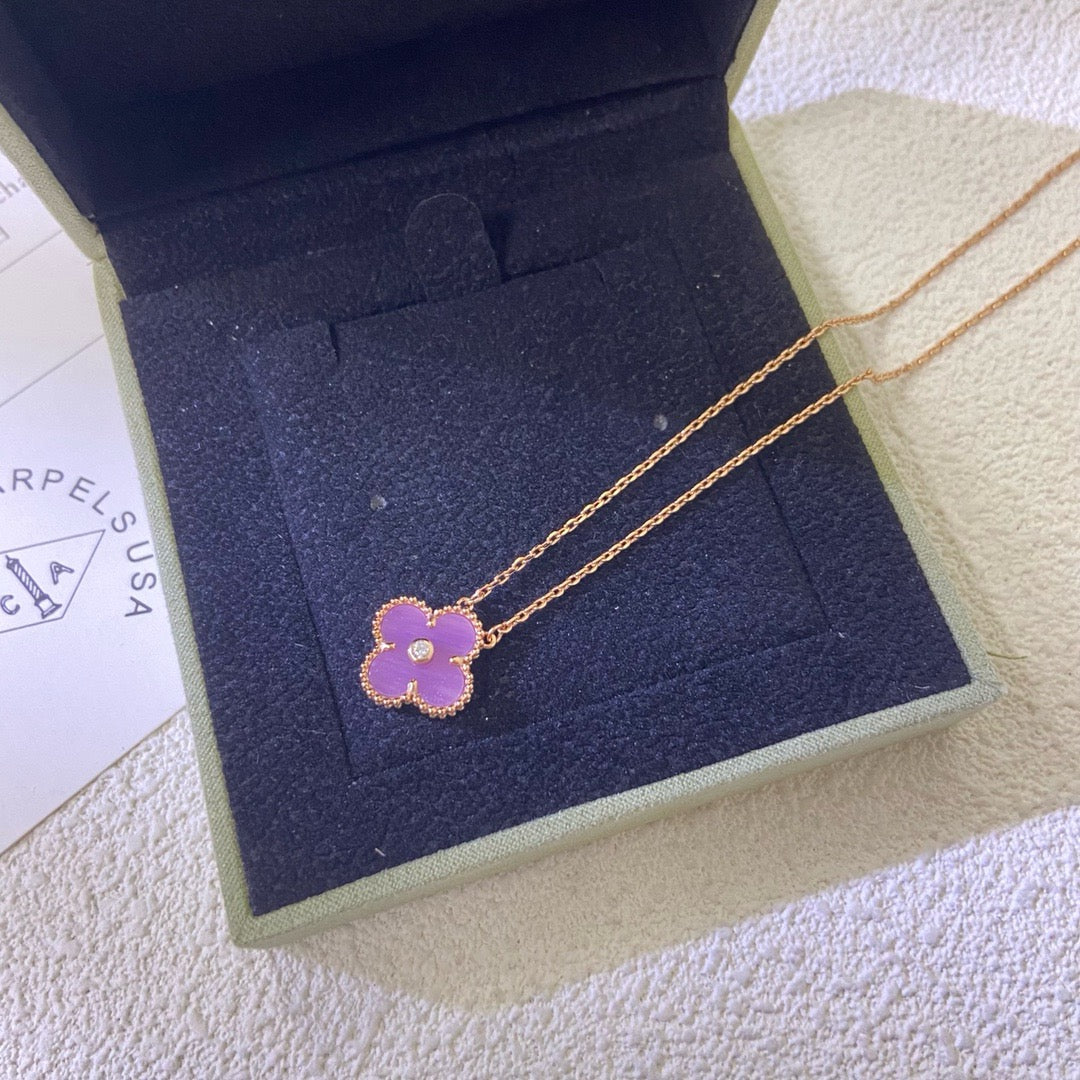 [Avelora Jewelry ]CLOVER 15MM DIAMOND  PURPLE VIOLET NECKLACE