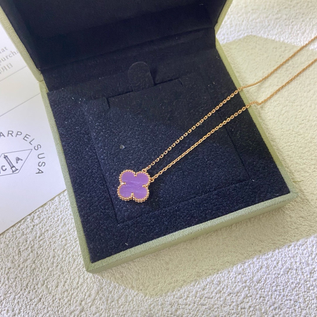 [Avelora Jewelry ]CLOVER 15MM  PURPLE VIOLET NECKLACE
