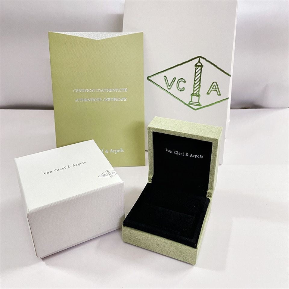 [Avelora]CLOVER BRAND JEWELRY BOX