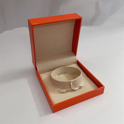 [Avelora]HM BRACELET NECKLACE RING BOX GIFT BAG