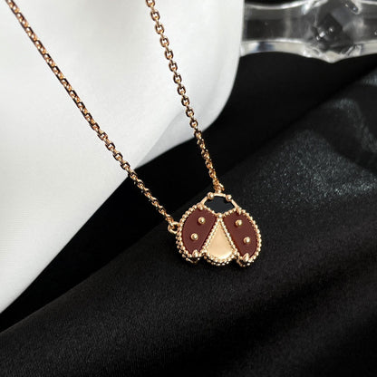 [Avelora]LUCKY CARNELIAN LADYBUG CHARM NECKLACE