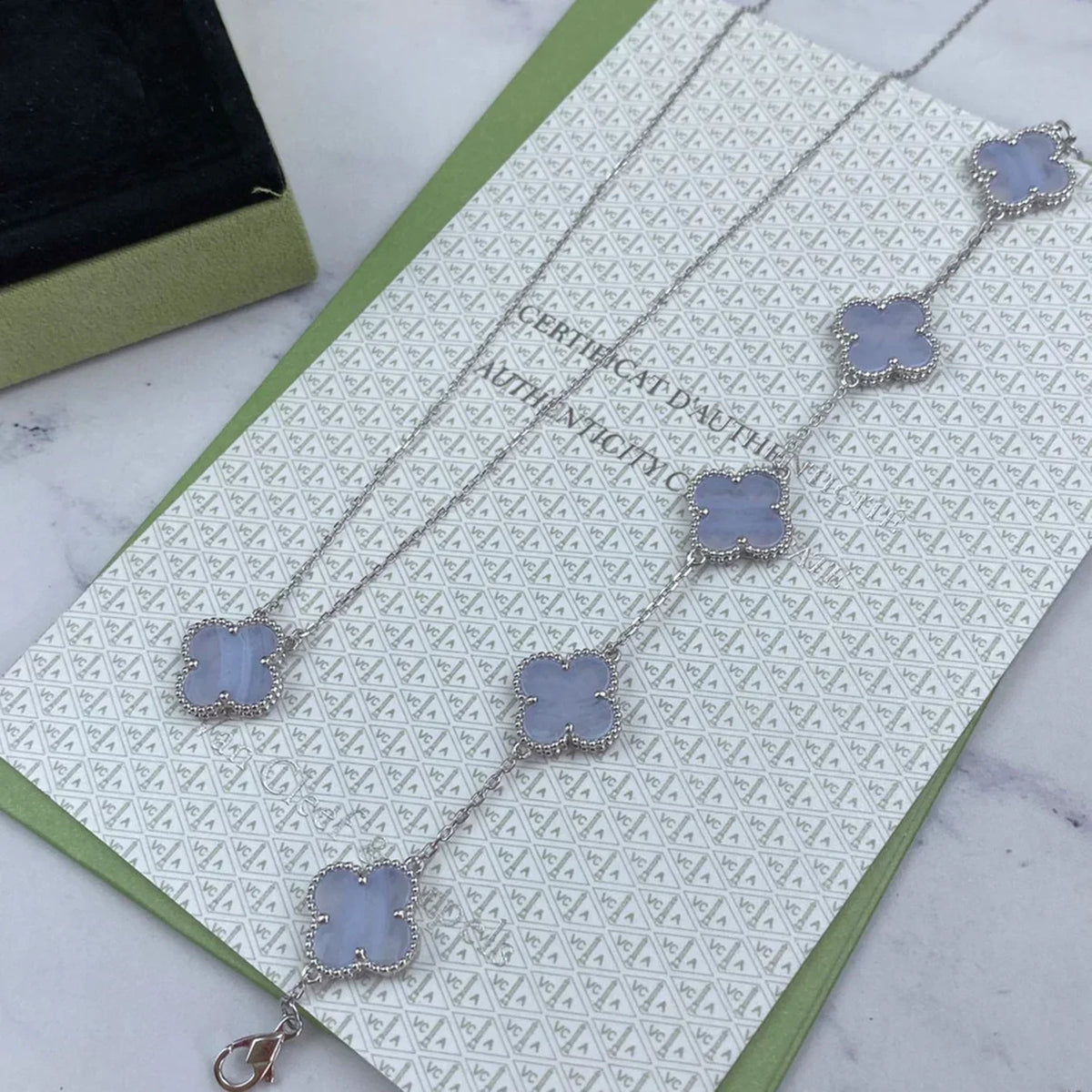 [Avelora Jewelry ] CLOVER 5 MOTIF PURPLE CHALCEDONY BRACELET COLLECTION