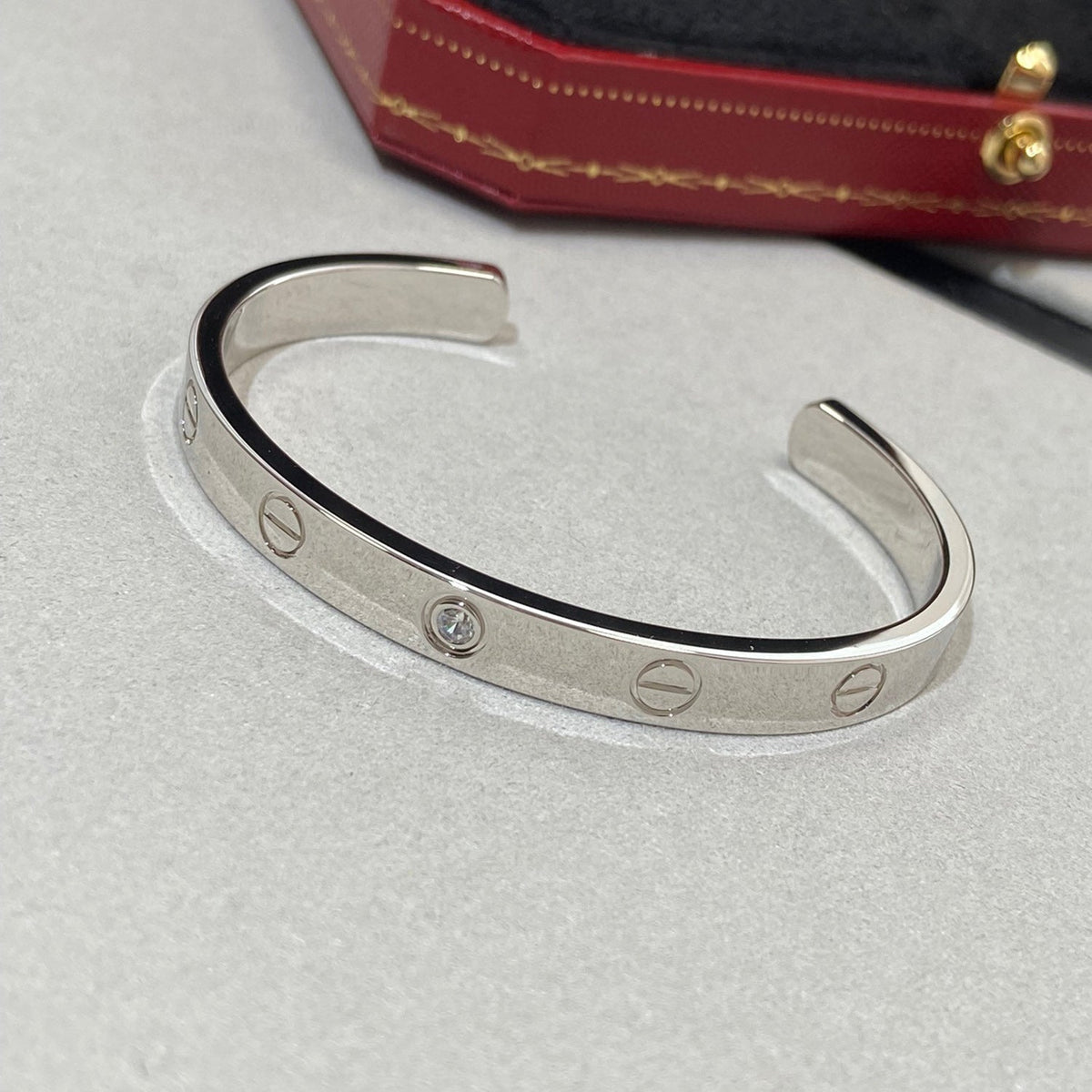 [Avelora Jewelry ]LOVE BRACELET 6.1MM 1 DIAMOND OPEN CUFF