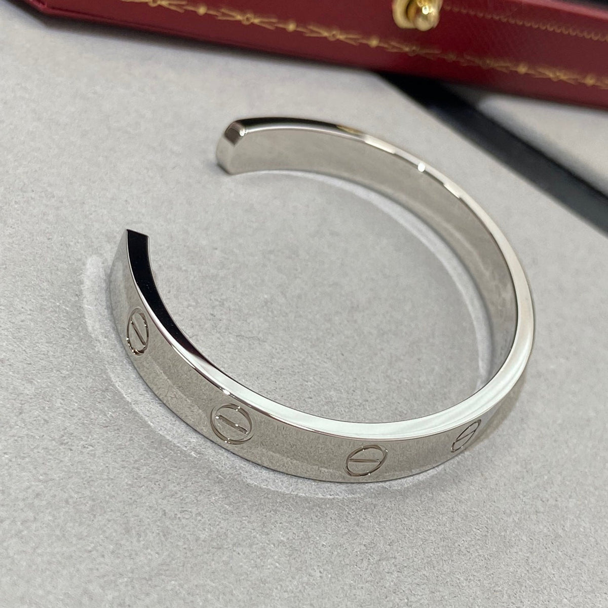 [Avelora Jewelry ]LOVE BRACELET 6.1MM 1 DIAMOND OPEN CUFF