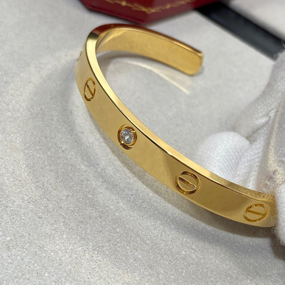 [Avelora Jewelry ]LOVE BRACELET 6.1MM 1 DIAMOND OPEN CUFF
