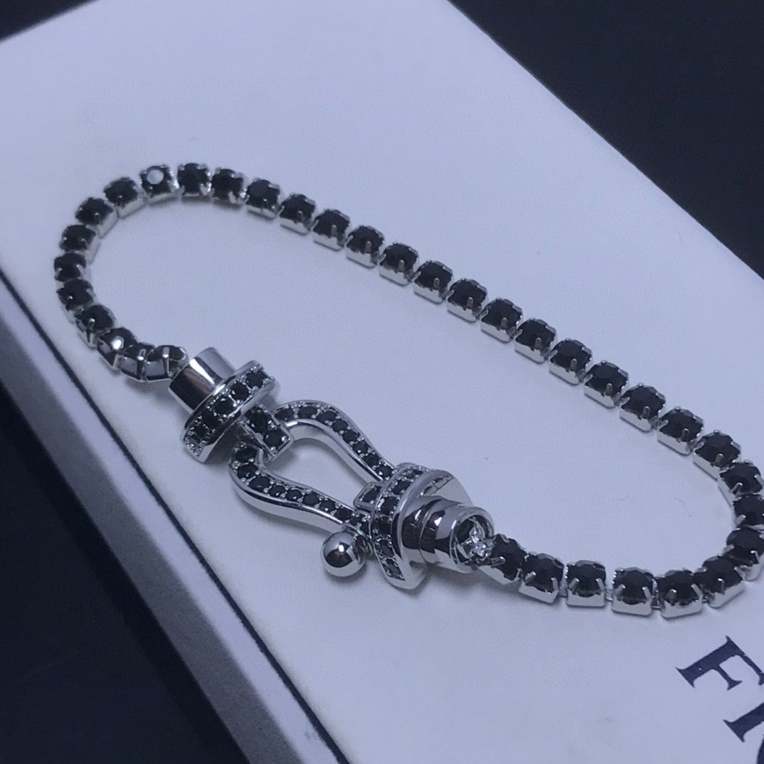[Avelora Jewelry ]FORCE  LARGE HORSESHOE FULL DIAMOND TENNIS BRACELET
