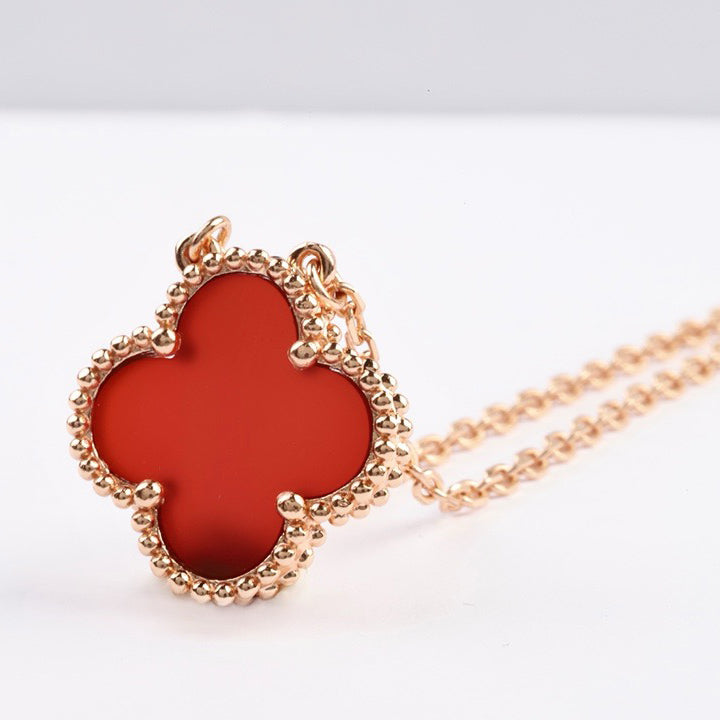 [Avelora Jewelry ]CLOVER 15MM CARNELIAN SINGLE FLOWER NECKLACE