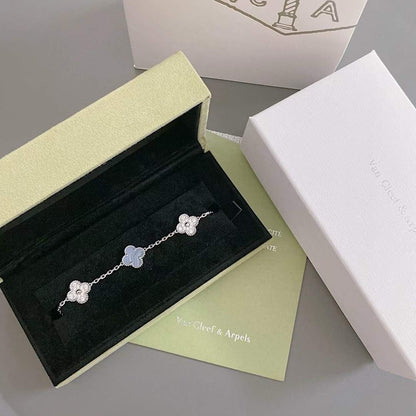 [Avelora]LUCKY CLOVER 5-MOTIF BRACELET - PURPLE CHALCEDONY COLLECTION