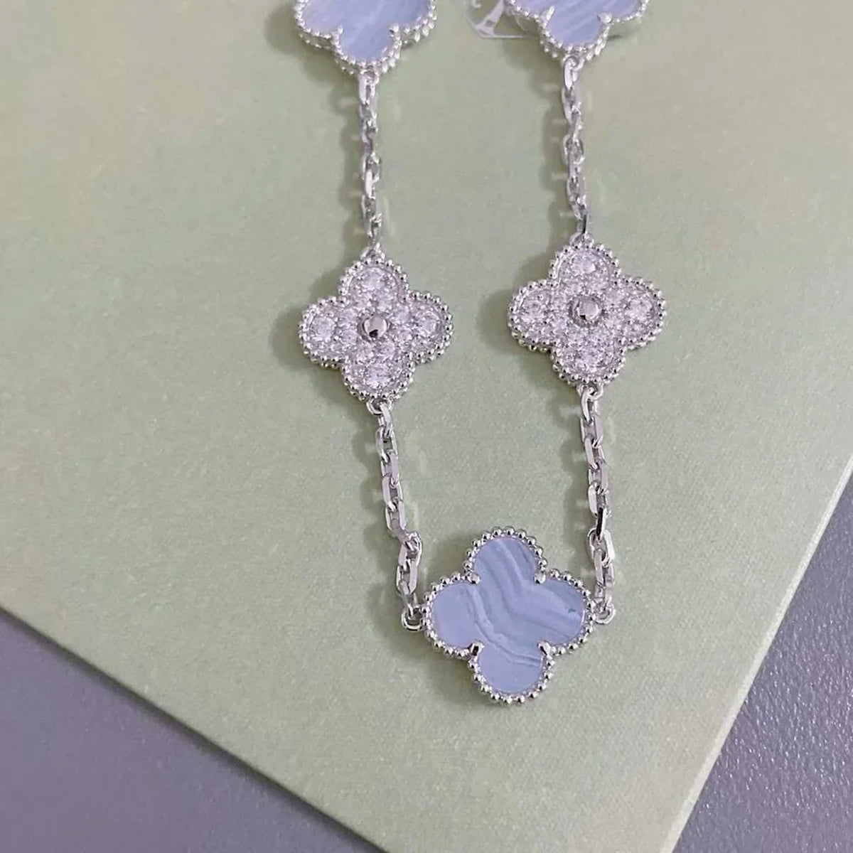 [Avelora Jewelry ] CLOVER 5 MOTIF PURPLE CHALCEDONY BRACELET COLLECTION