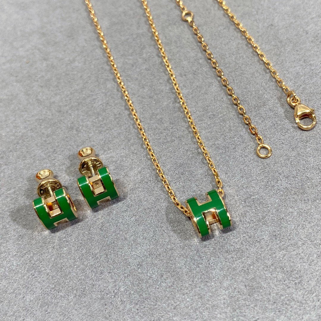 [Avelora Jewelry ]POP H GREEN NECKLACE SILVER AND GOLD