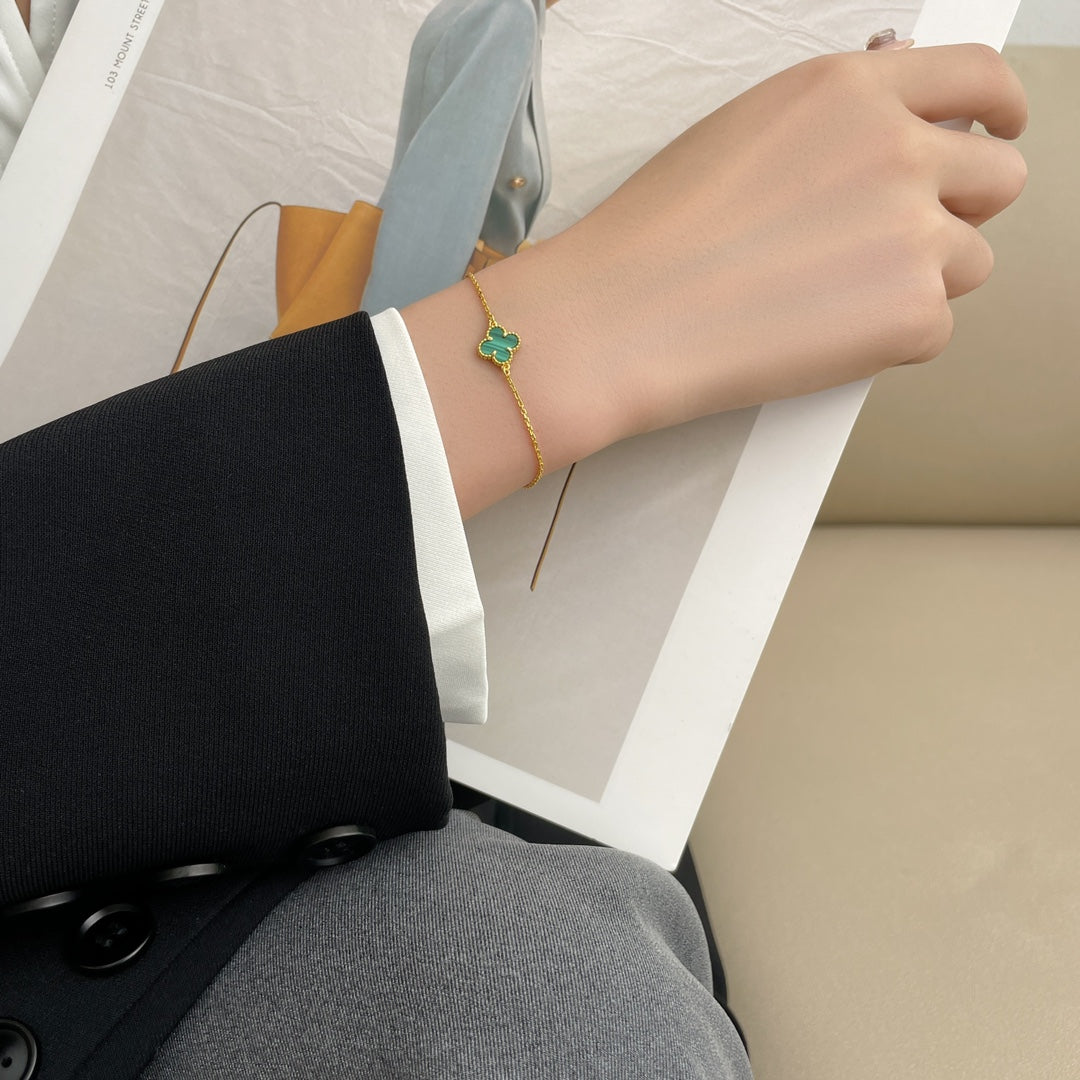 [Avelora Jewelry ]CLOVER BRACELET MALACHITE 1 MOTIF