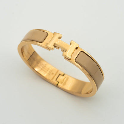 [Avelora]H GREY BRACELET