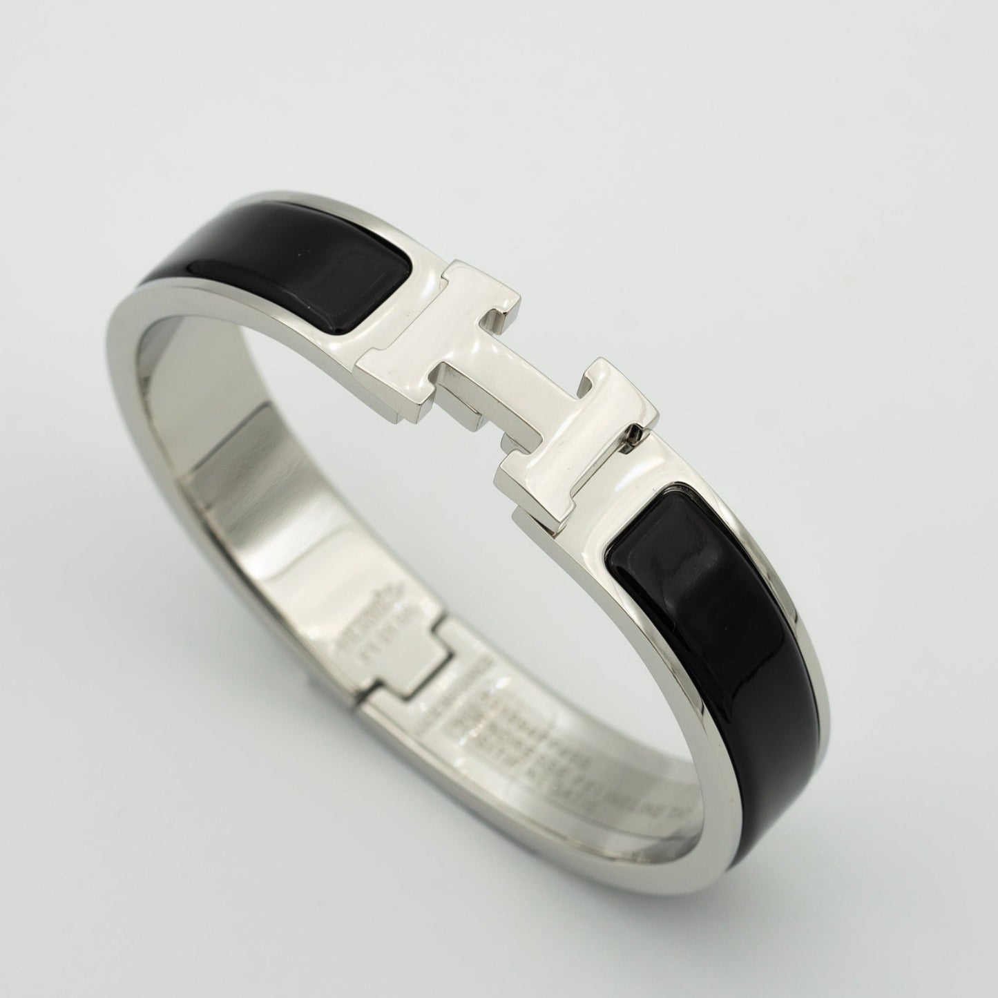 [Avelora]H BLACK BRACELET