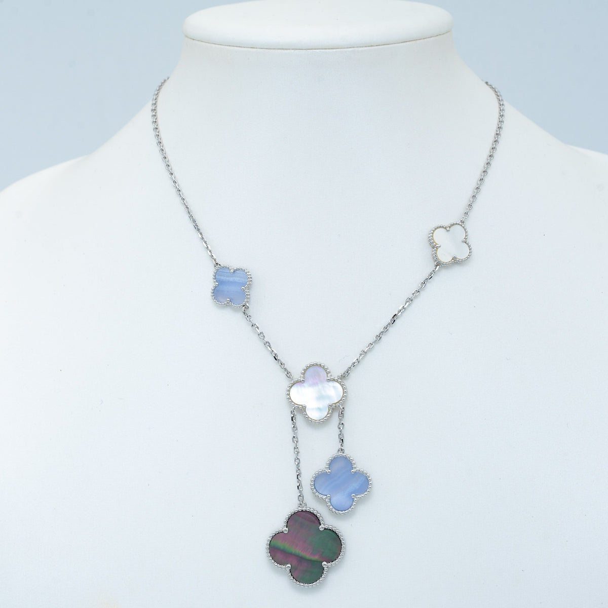[Avelora Jewelry ]CLOVER MOP CHALCEDONY NECKLACE SILVER 6 MOTIF