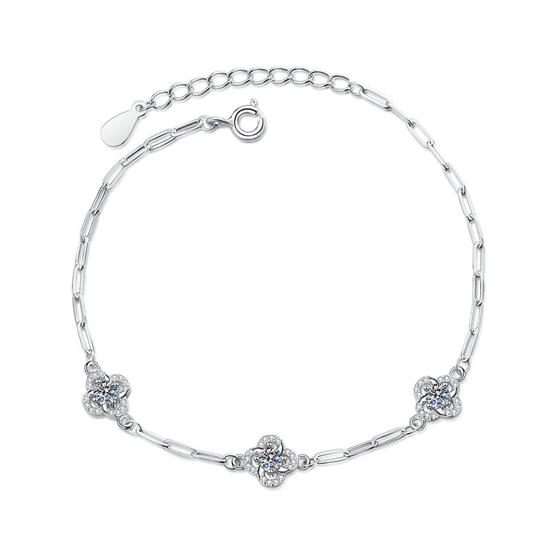 [Avelora]TRIPLE-CLOVER MOISSANITE BRACELET