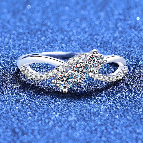 [Avelora]INTERTWINING LOVE MOISSANITE RING