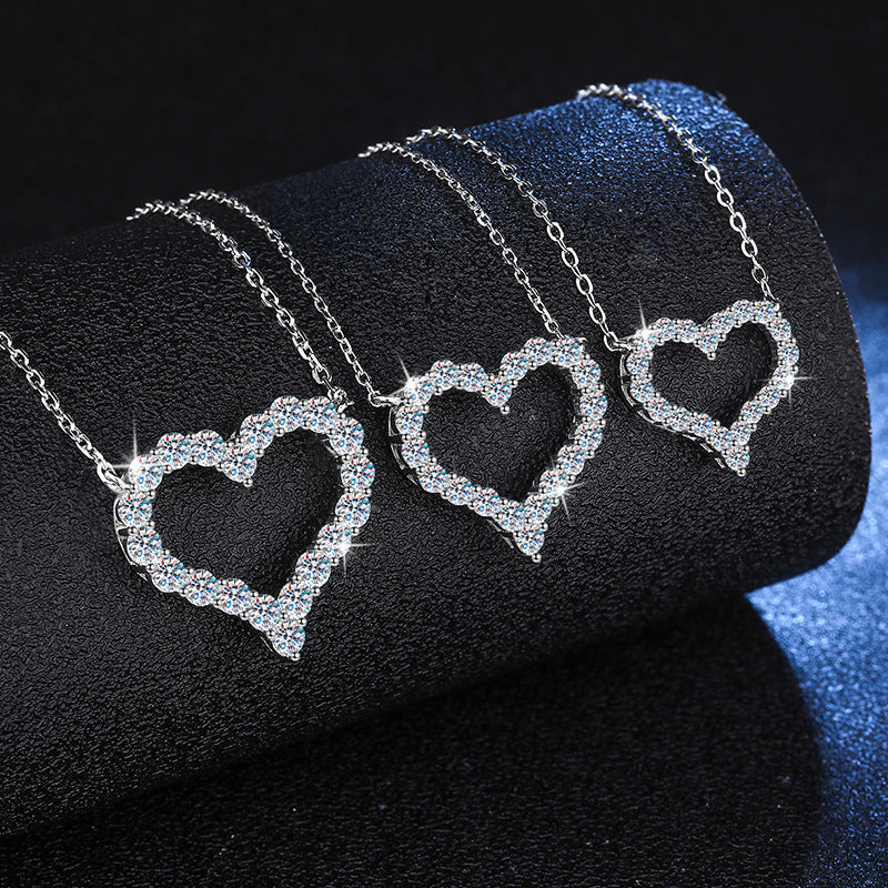 [Avelora]ROMANTIC HEART MOISSANITE PENDANT NECKLACE