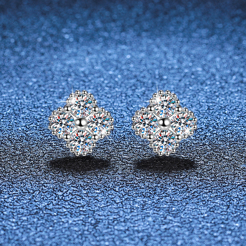 [Avelora]ELEGANT FOUR-LEAF CLOVER MOISSANITE STUD EARRINGS