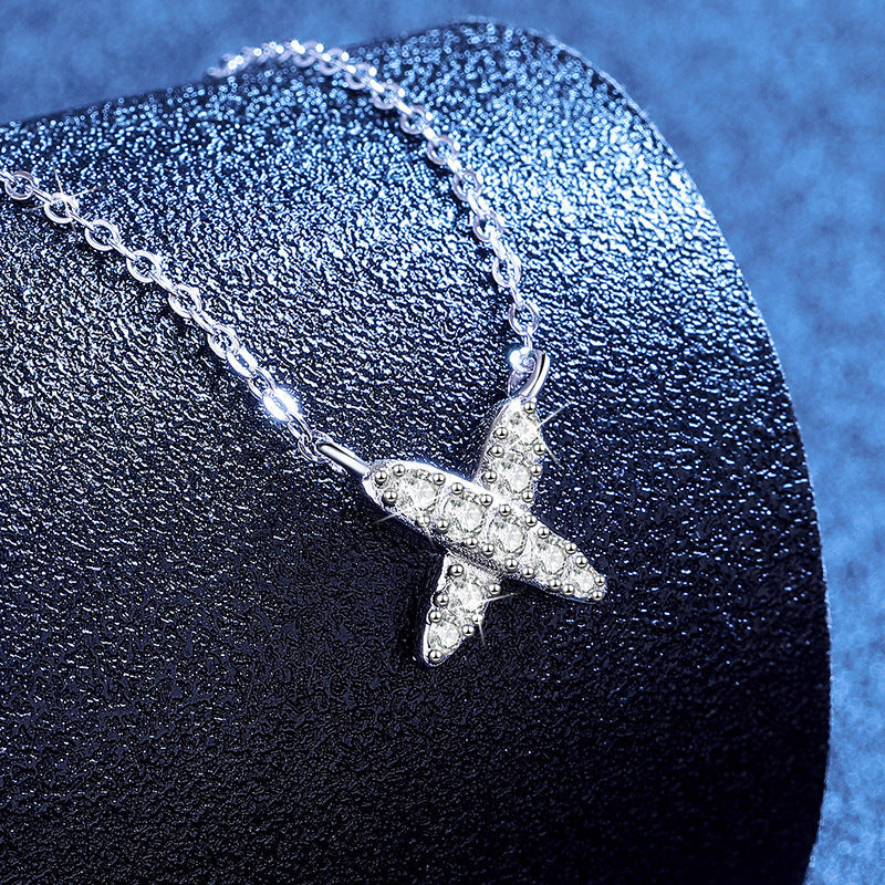 [Avelora]MODERN X-SHAPE PAVÉ MOISSANITE NECKLACE