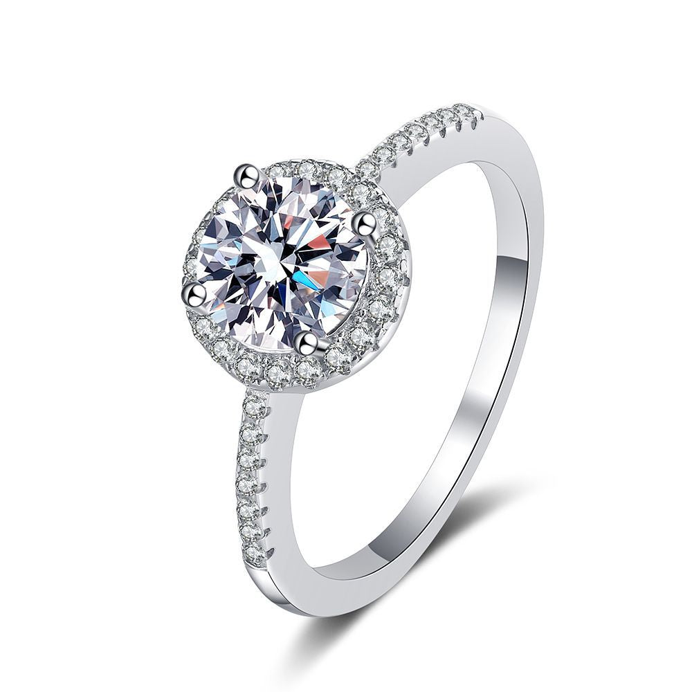 [Avelora]RADIANT ROUND HALO MOISSANITE ENGAGEMENT RING