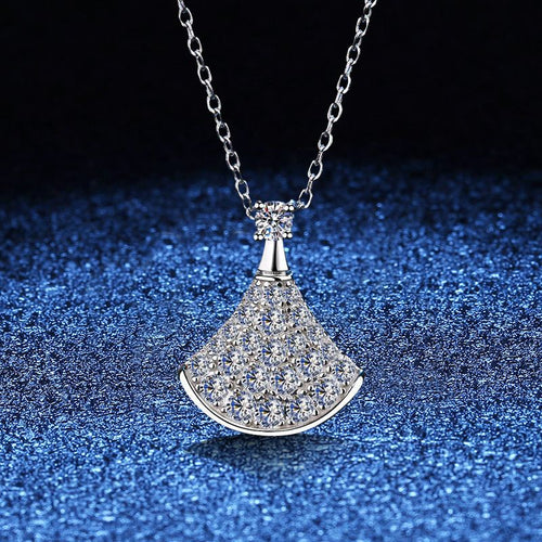[Avelora]ELEGANT FAN-SHAPED MOISSANITE PENDANT NECKLACE
