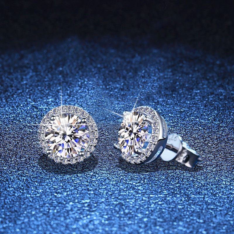 [Avelora]CLASSIC 4-PRONG ROUND MOISSANITE STUD EARRINGS