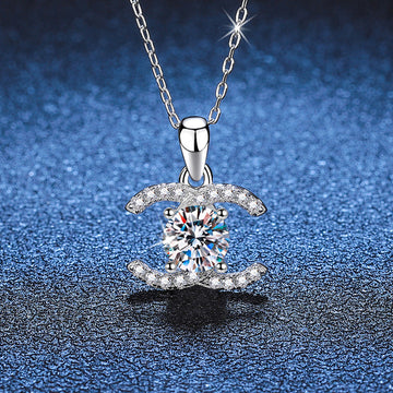 [Avelora]CLASSIC INTERLOCKING MOISSANITE PENDANT NECKLACE