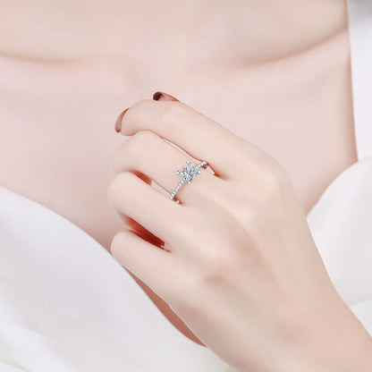 [Avelora]ELEGANT PRINCESS CUT MOISSANITE ENGAGEMENT RING