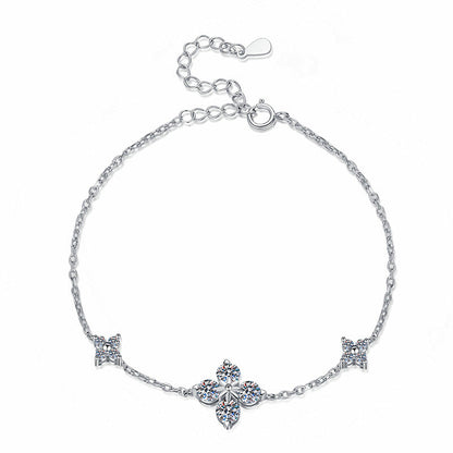 [Avelora]CLOVER LUCKY CHARM MOISSANITE BRACELET