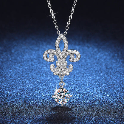 [Avelora]ROYAL FLEUR-DE-LIS MOISSANITE PENDANT NECKLACE