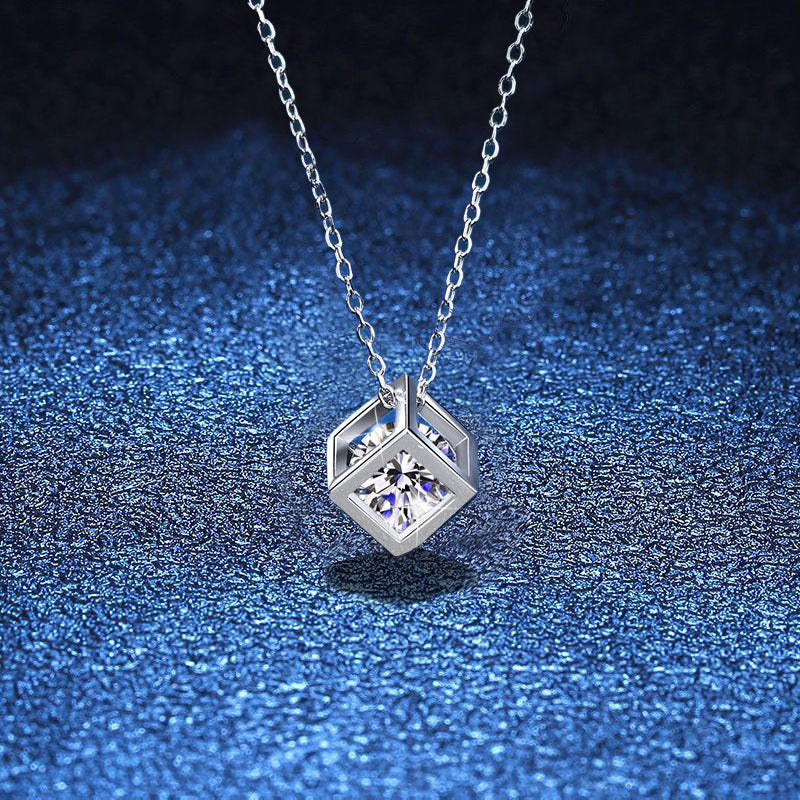[Avelora]GEOMETRIC SUGAR-CUBE MOISSANITE NECKLACE