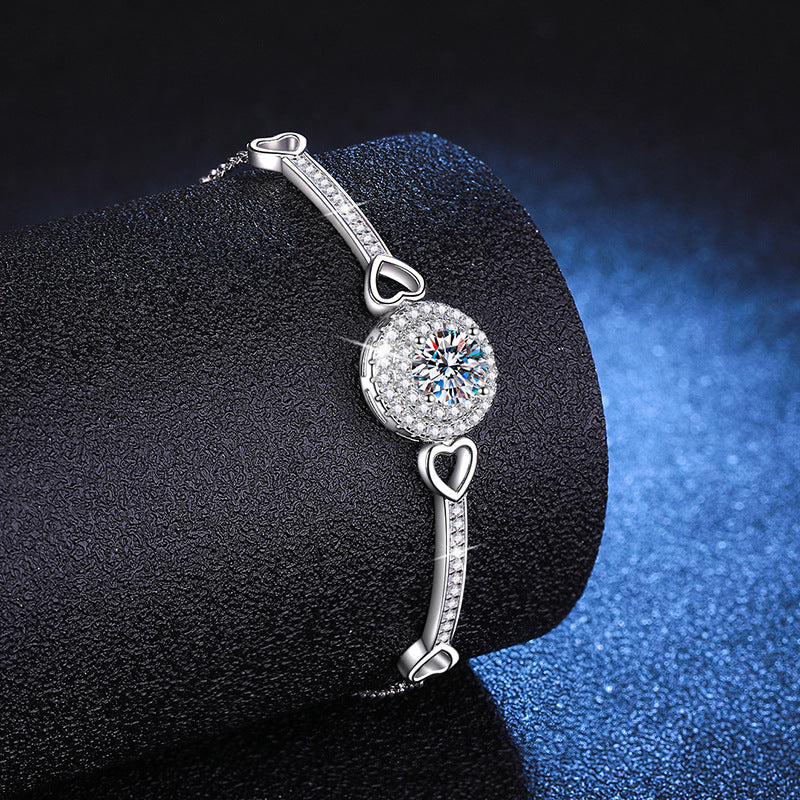 [Avelora]INTERLOCKING HEART & CIRCLE MOISSANITE BRACELET