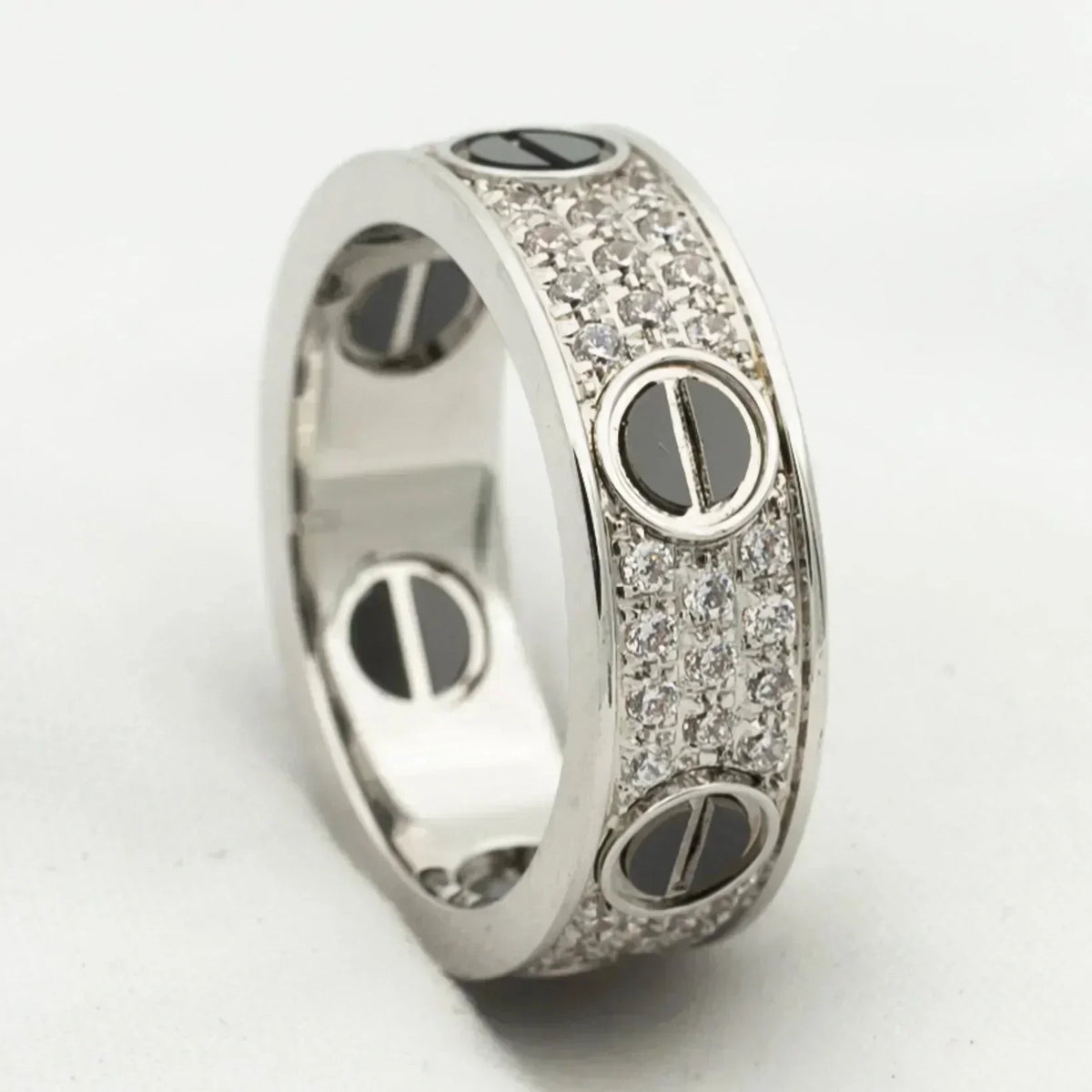 [Avelora Jewelry ]LOVE RING 5.5MM DIAMONDS PAVED CERAMIC