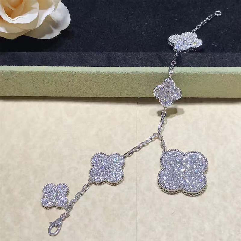 [Avelora Jewelry ]CLOVER 6 MOTIFS SILVER DIAMOND BRACELET