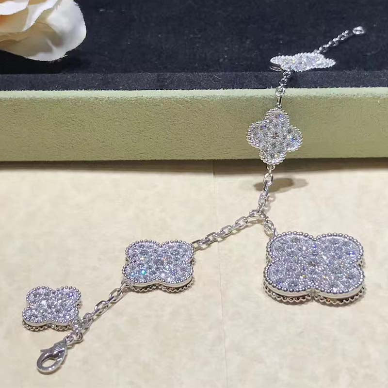 [Avelora Jewelry ]CLOVER 6 MOTIFS SILVER DIAMOND BRACELET
