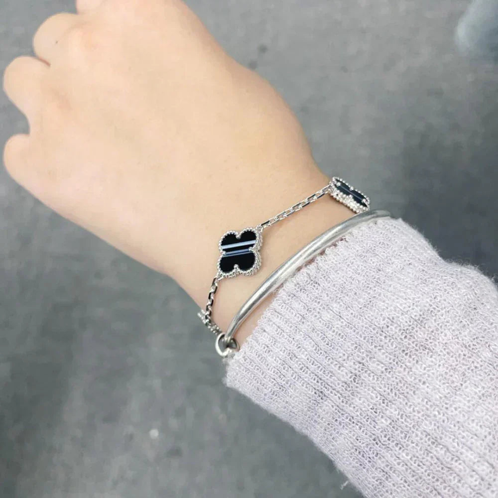 [Avelora Jewelry ] CLOVER 5 MOTIF PULSAR STONE BRACELET COLLECTION
