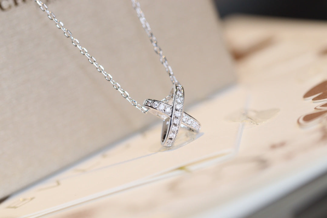 [Avelora]JEUX DE DIAMOND NECKLACE