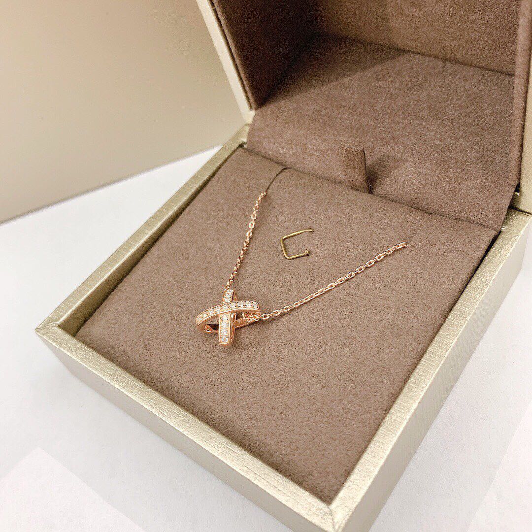 [Avelora Jewelry ]JEUX DE DIAMOND NECKLACE