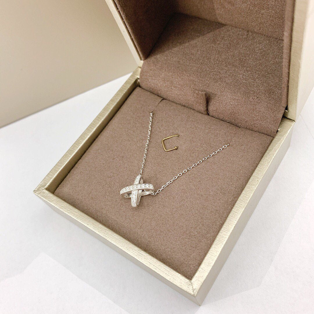 [Avelora Jewelry ]JEUX DE DIAMOND NECKLACE