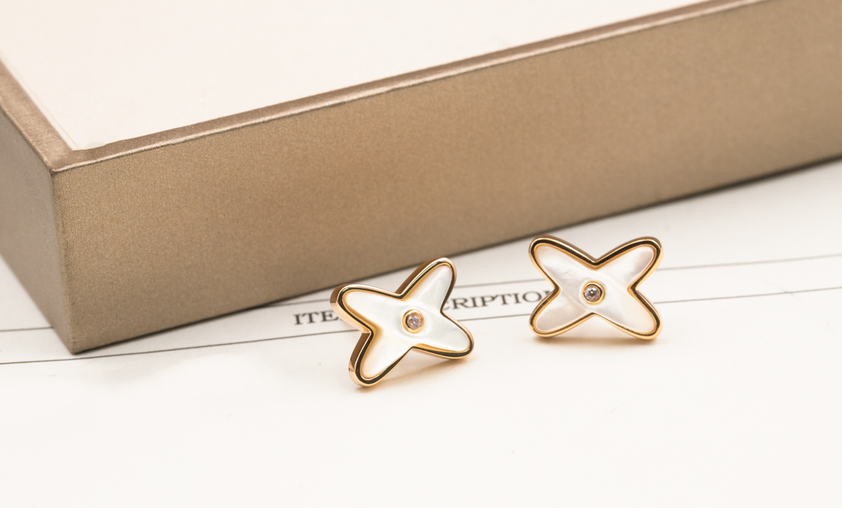 [Avelora Jewelry ]JEUX DE WHITE MOP PINK GOLD DIAMOND EARRINGS