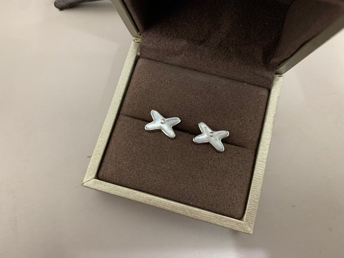 [Avelora Jewelry ]JEUX DE WHITE MOP SILVER DIAMOND EARRINGS