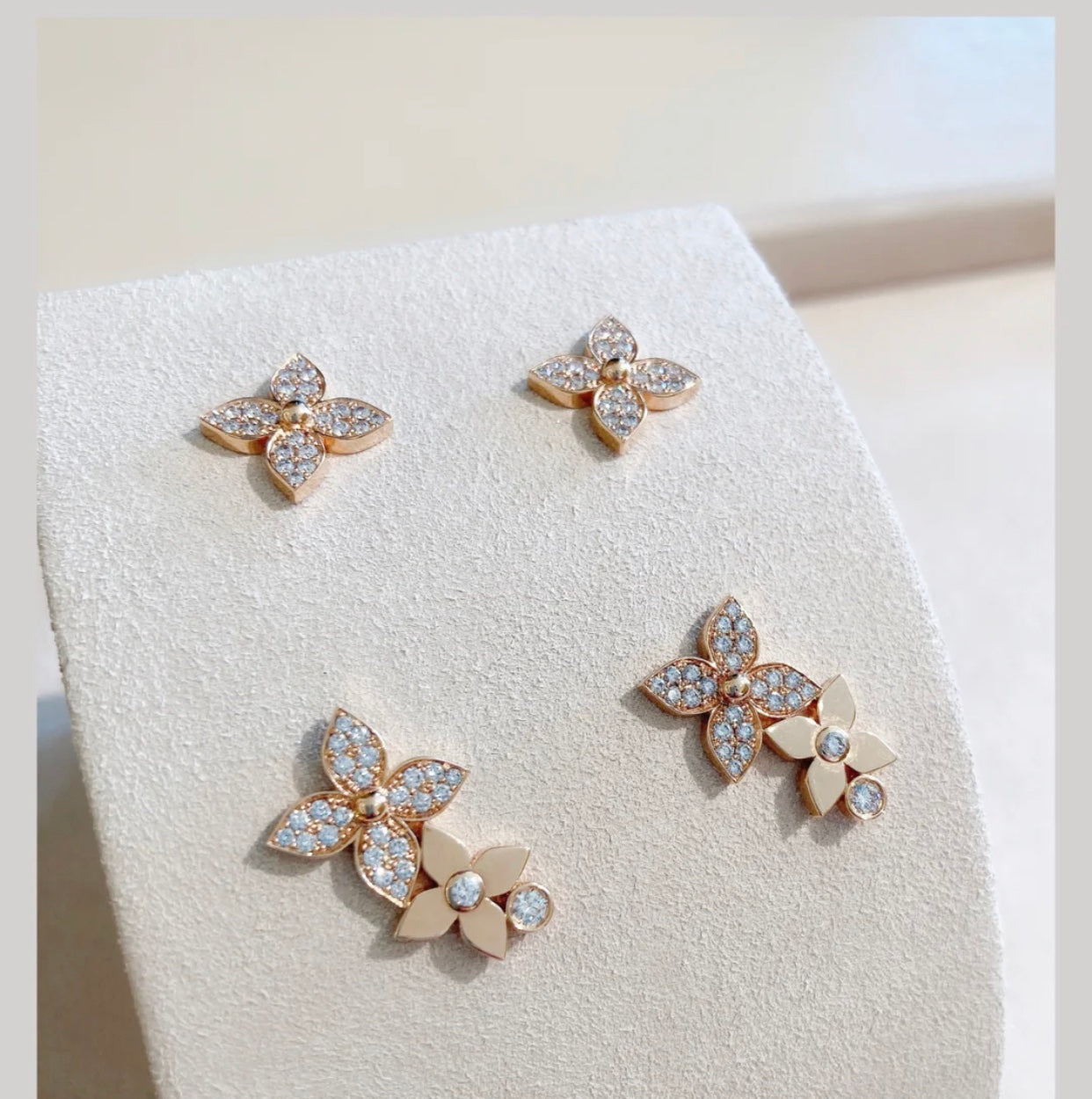 [Avelora]STAR BLOSSOM STUD EARRINGS ROSE GOLD DIAMONDS