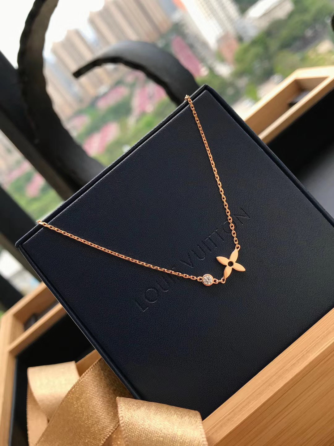 [Avelora]BLOSSOM PENDANT ROSE GOLD AND DIAMOND