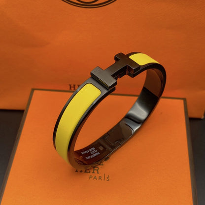 [Avelora]CLIC HM SO BLACK YELLOW BRACELET